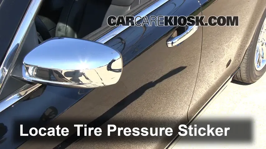 2012 Chrysler 300 Limited 3.6L V6 Tires & Wheels Check Tire Pressure